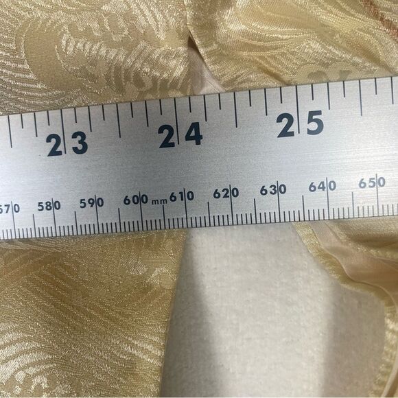 Vintage Pale Yellow W/Branches+Small Red Blossom/Berries Haori Jacket - Picture 6 of 10